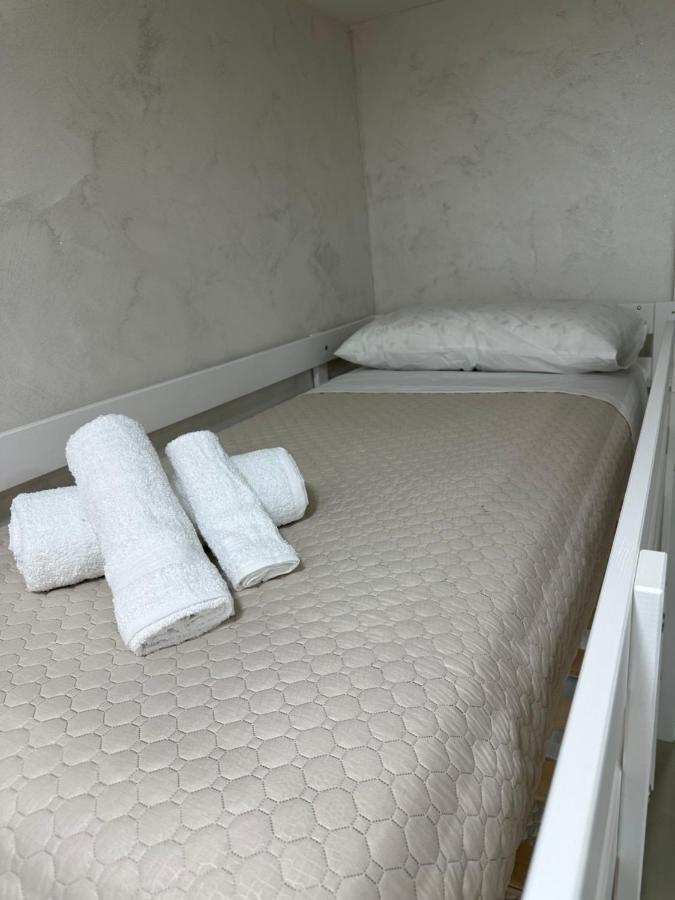 Chloehouse Apartment Napoli Bagian luar foto