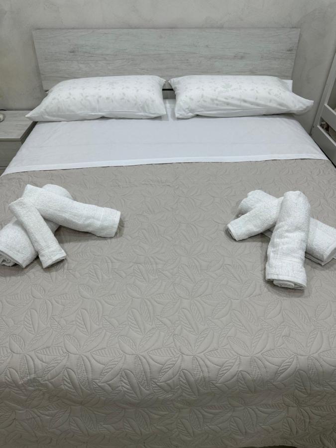 Chloehouse Apartment Napoli Bagian luar foto