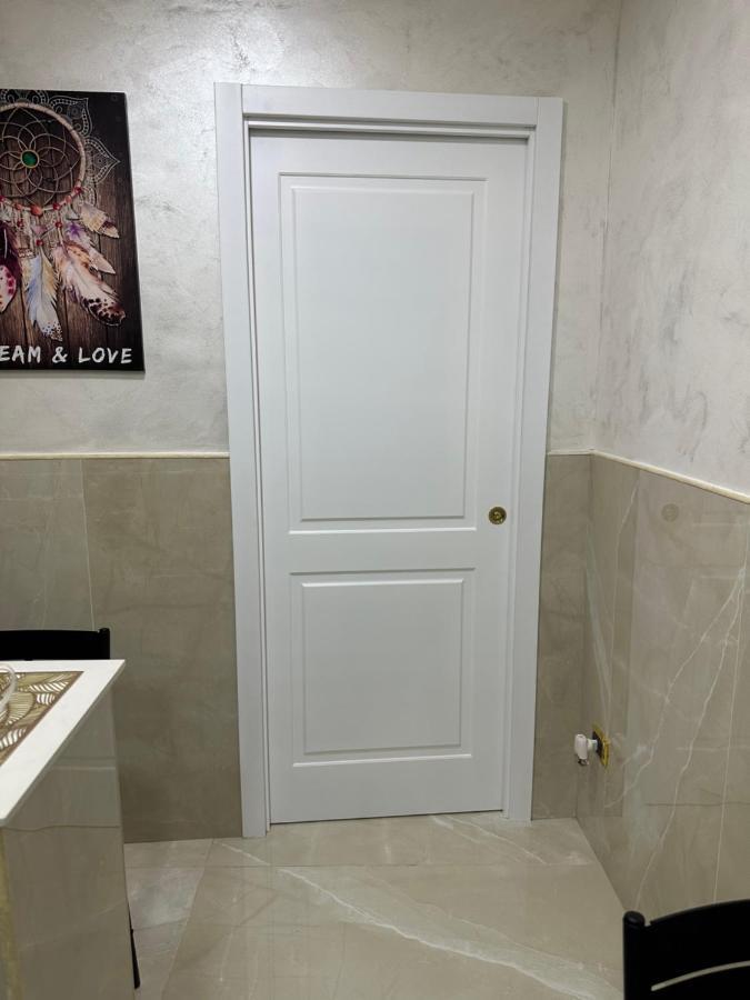 Chloehouse Apartment Napoli Bagian luar foto