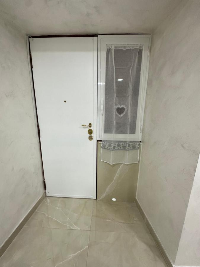 Chloehouse Apartment Napoli Bagian luar foto