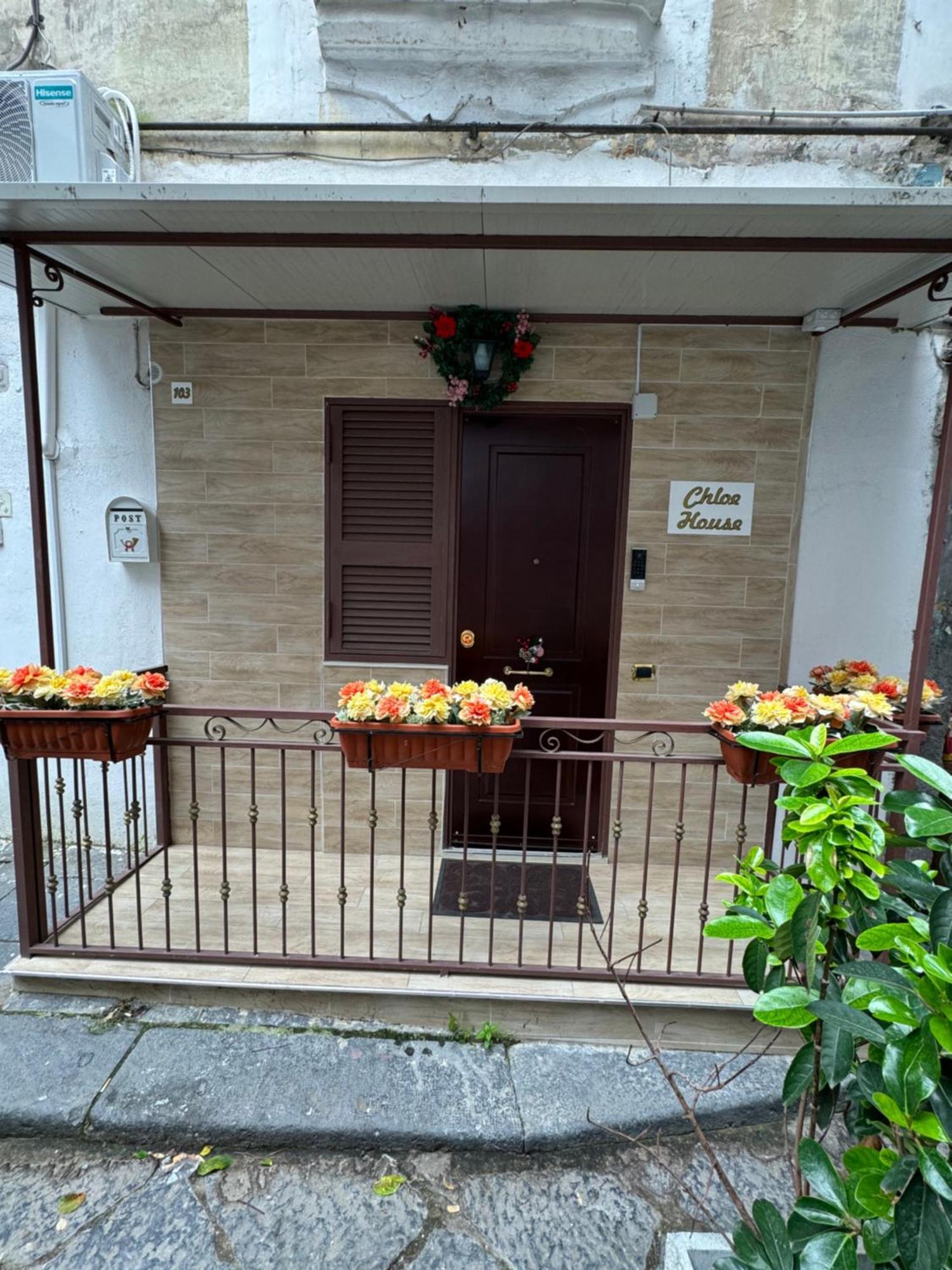 Chloehouse Apartment Napoli Bagian luar foto